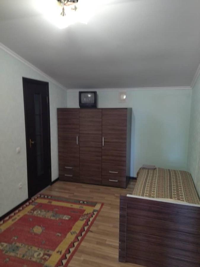 Hotel Gostinyi Dvor Bosteri Εξωτερικό φωτογραφία