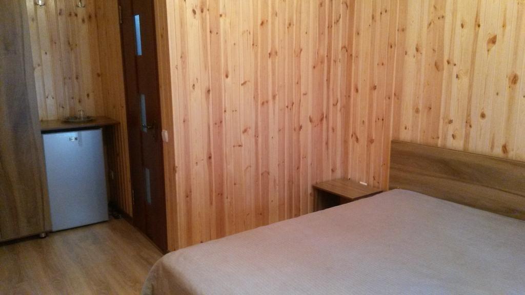 Hotel Gostinyi Dvor Bosteri Εξωτερικό φωτογραφία